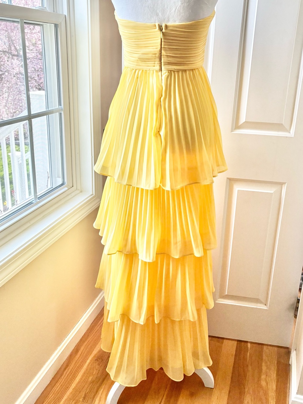 Lulus Seriously Sensational Yellow Strapless Tiered Maxi Dress Size S NWT - Picture 11 of 16
